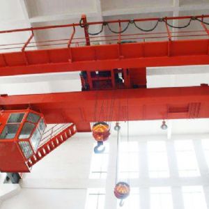 電動(dòng)葫蘆雙梁起重機